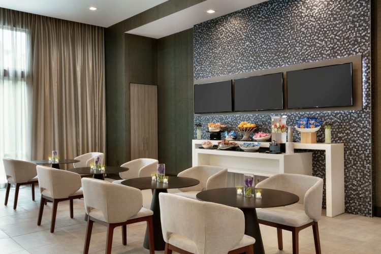 Embassy Suites by Hilton Atlanta Midtown photo 30