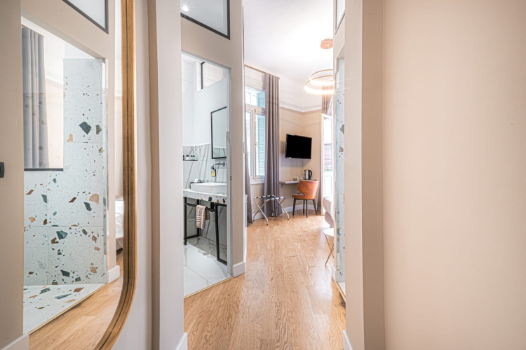 Deluxe room