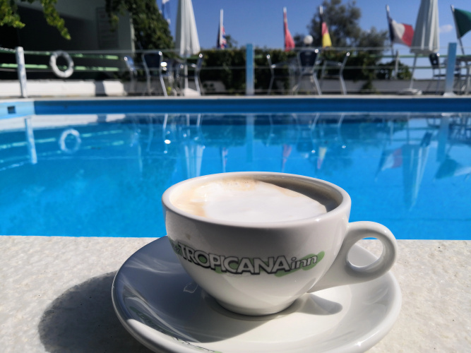 Tropicana Inn