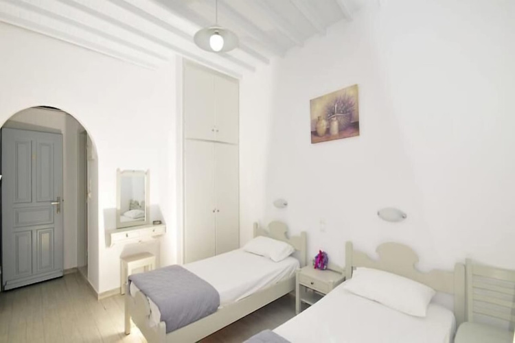 Dimitra Pension