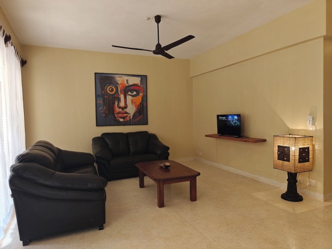 1 Bedroom Classic Basement room with garden view