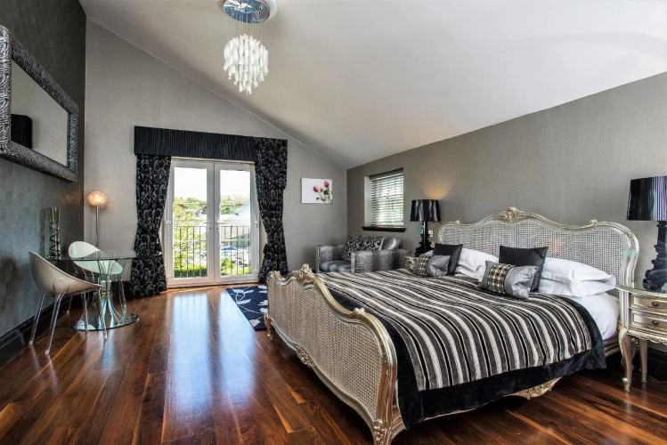Windermere Suites