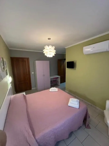 Deluxe room with balcony and with view