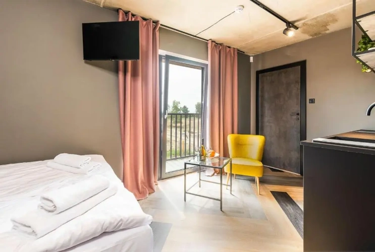 Standard room with balcony