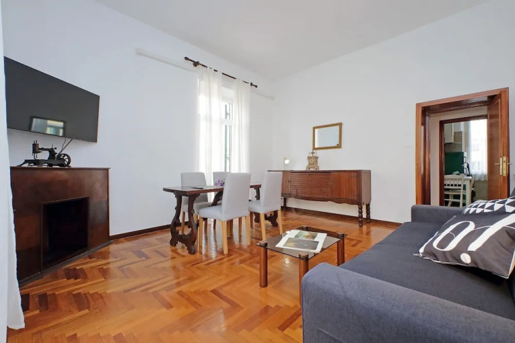 4bnb - Queen Mary Vatican Home