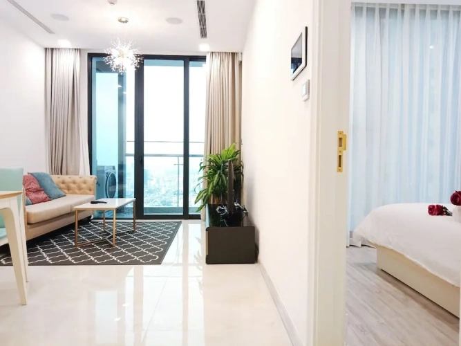 1 Bedroom Luxury room with balcony and with city view