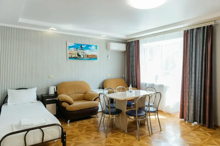 Фотография номера гостиницы София на Железноводской