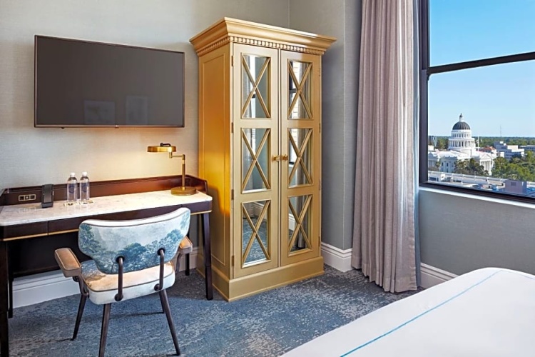 1 Bedroom Suite