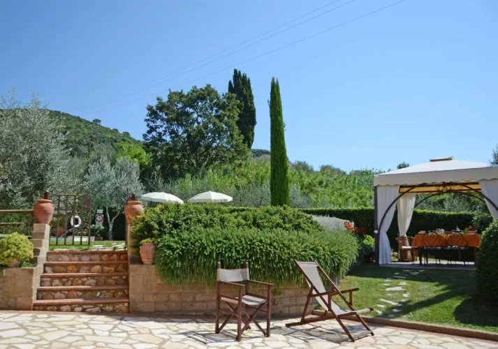 4 Bedrooms Villa