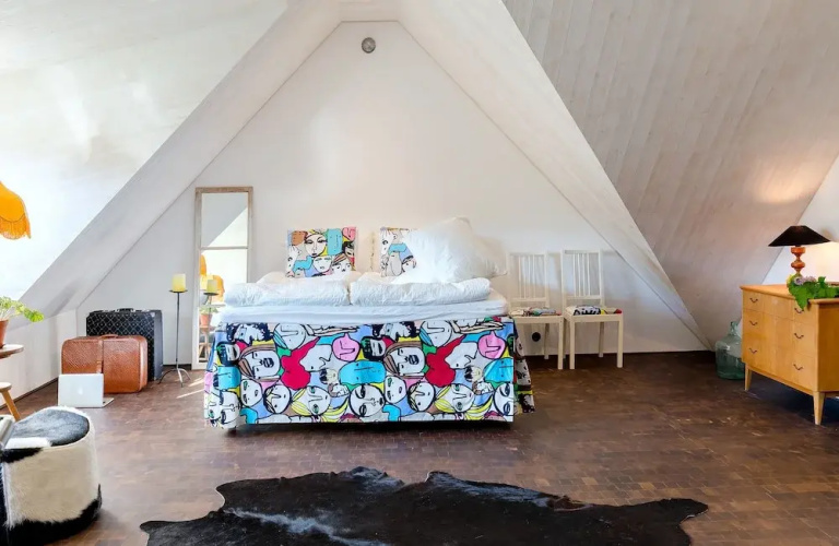 Studio på loftet i två plan