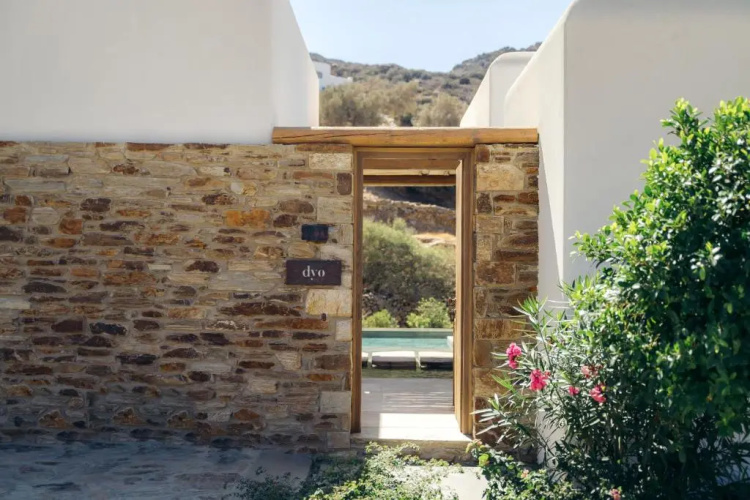 Hide Out Villas