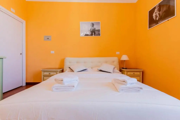 Flower Guesthouse