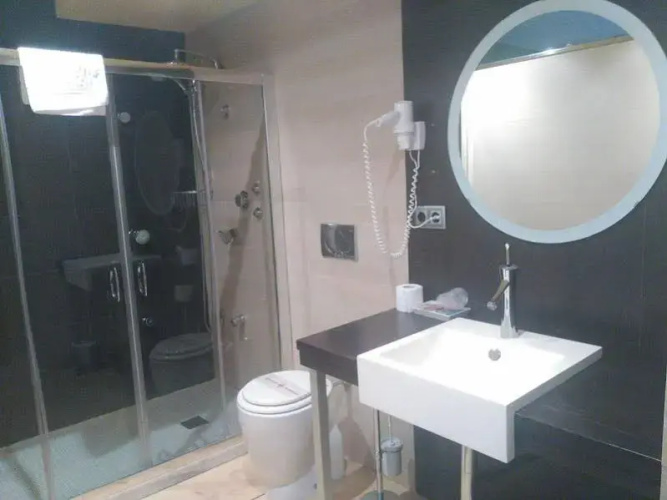 Hotel Canitas Suite