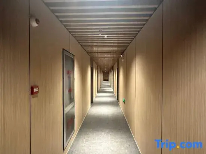 Haifeng Express Hotel