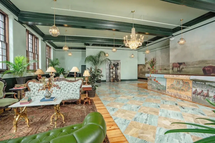 The Aldenberg Hotel - Frankfort, KY