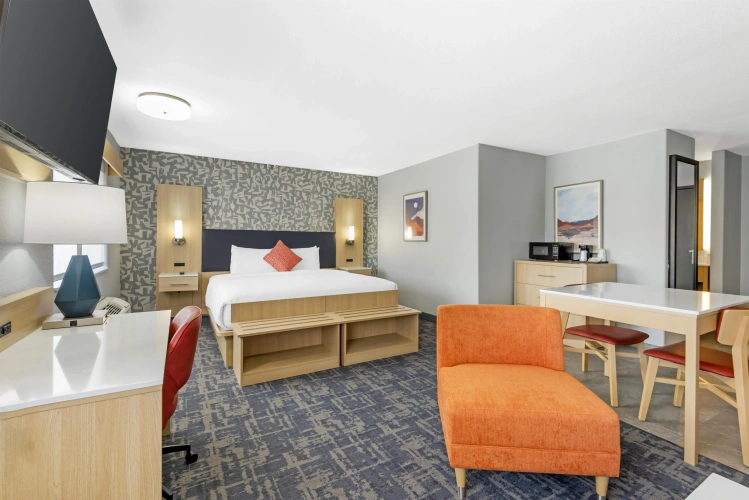 Double Suite