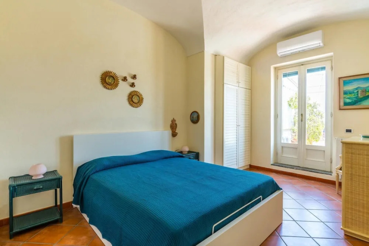 Blu Infinity Terrace on Ischia Center