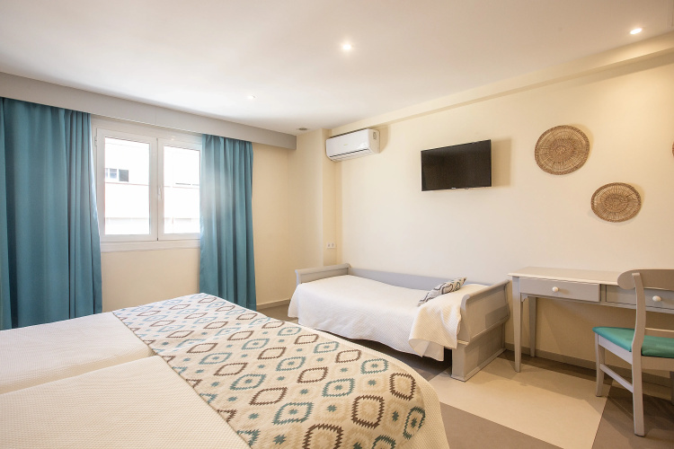Hotel Playa Sol