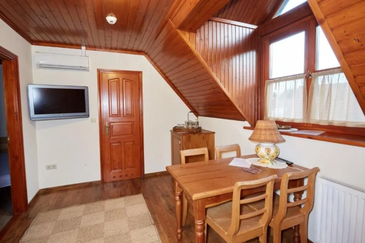 Standard Family room