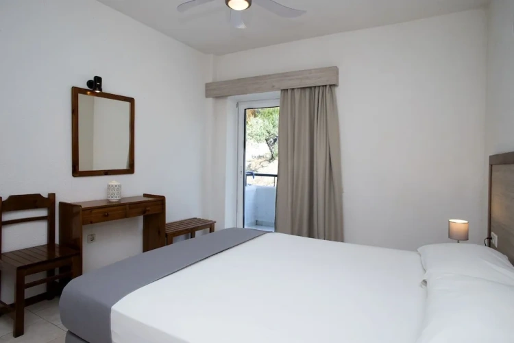 Apartment with balcony