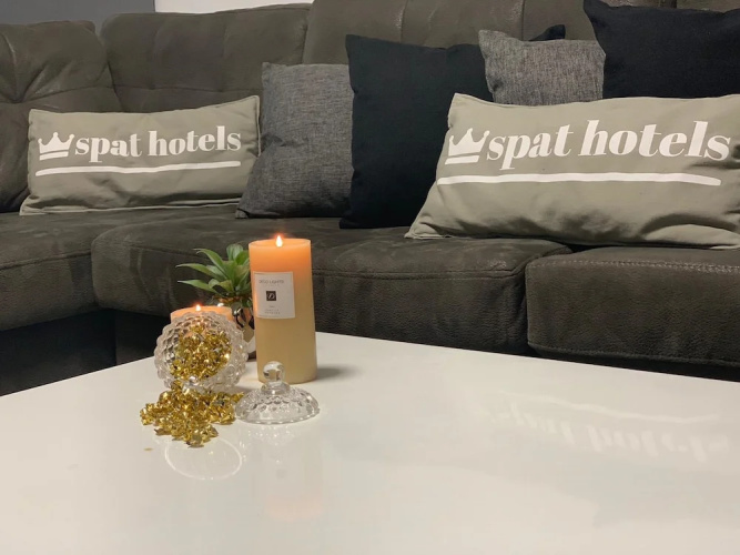 Spat Apartments