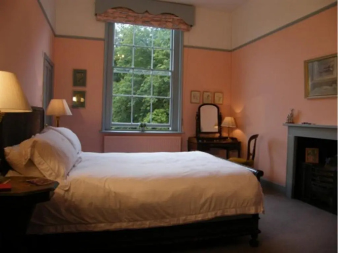 Glebe House