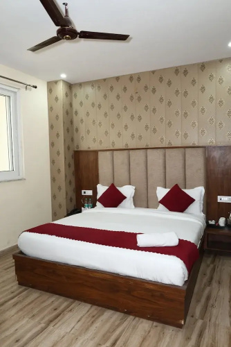 Aries Inn