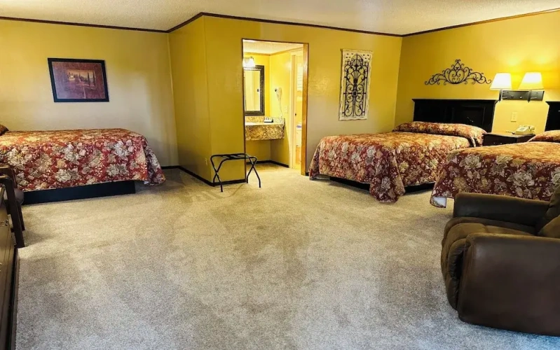 Standard Family room