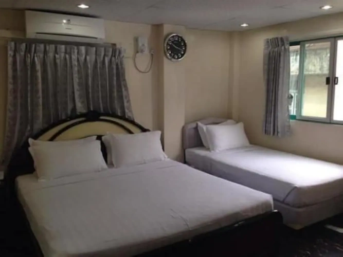 Superior Triple room