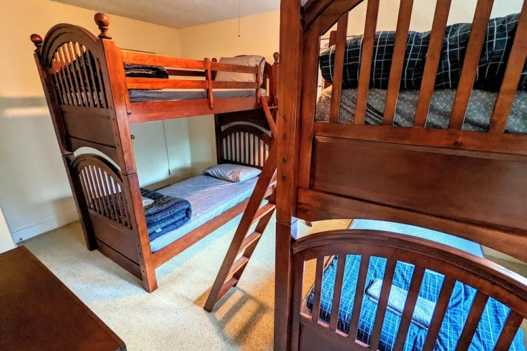 2 Bedrooms Cottage with balcony