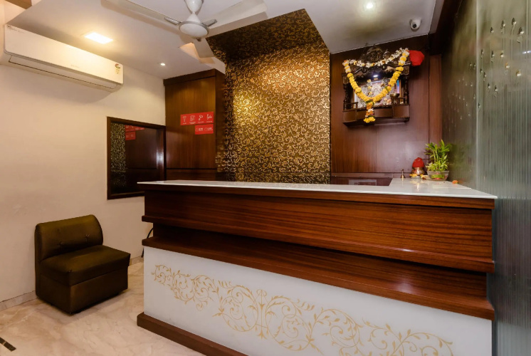 Hotel Airport Metro