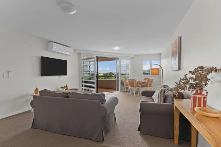 2 Bedrooms Double Apartment with balcony