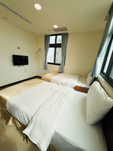 Comfort Twin room with balcony and with city view