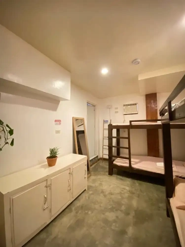 Bed in Dorm
