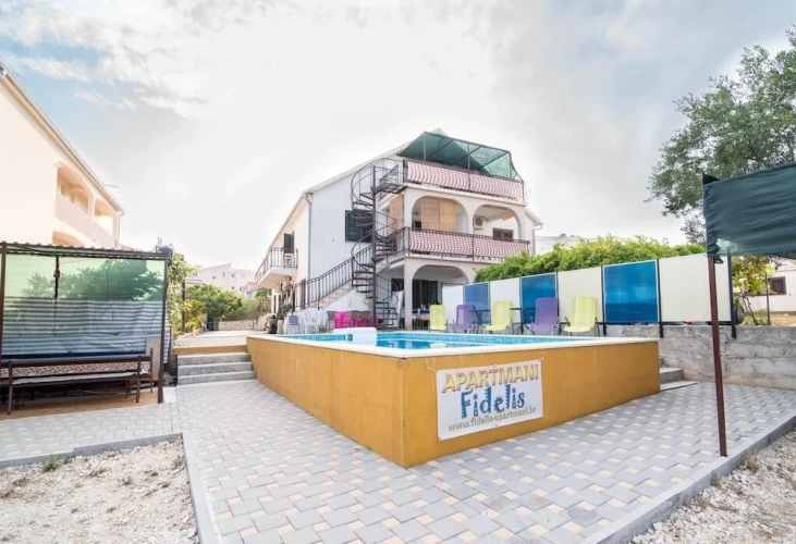 1 Bedroom Apartment with balcony