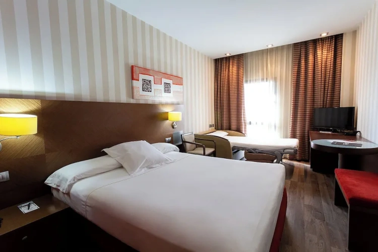 Classic Triple room