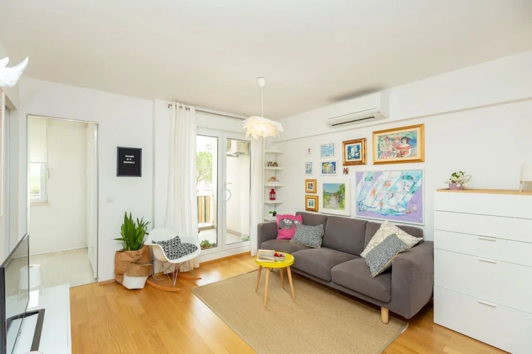 2 Bedrooms Apartment with balcony