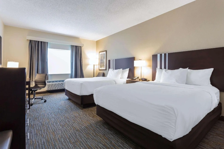 Standard Quadruple room