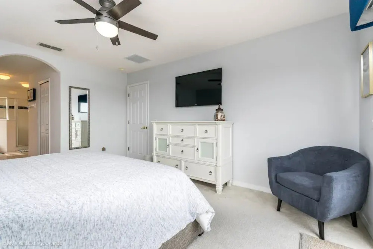 946bd Amazing High End Gated