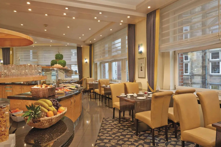 H+ Hotel Bremen photo 23