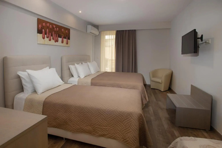 Irini Hotel