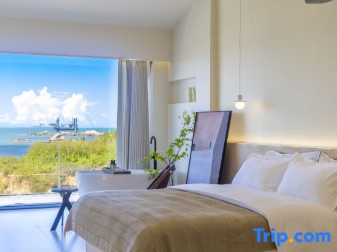 Standard Double room with ocean view