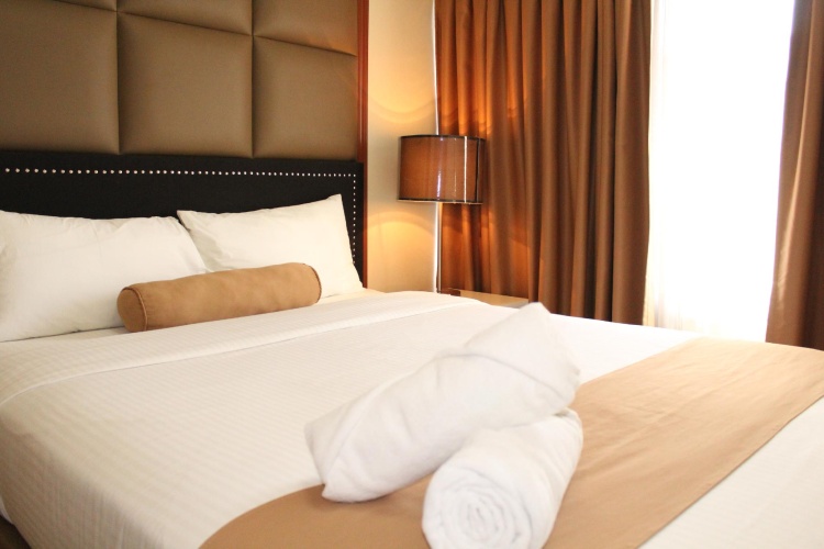 1 Bedroom Deluxe Suite