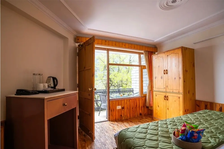 Deluxe Family room
