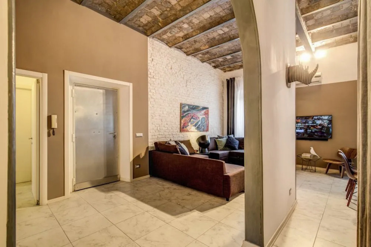Cialdini Inn