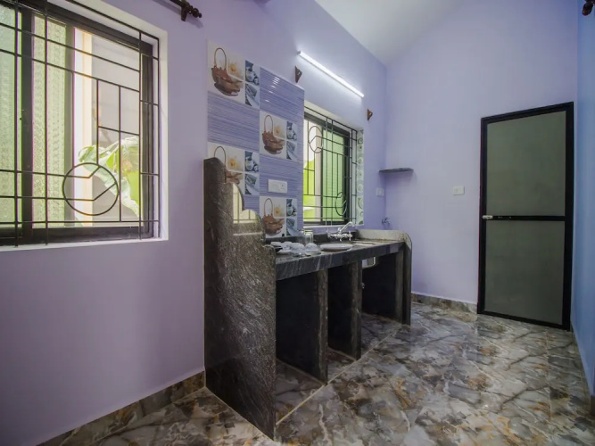 OYO 16976 Home Pool View 3BHK Siolim