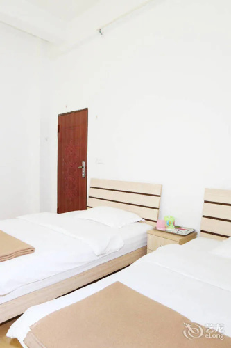 Xingyuan Apartment