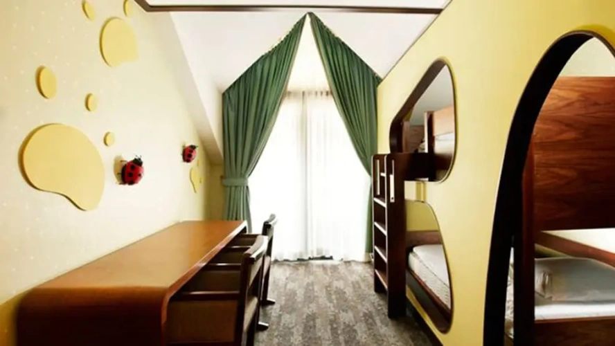 Suite with balcony