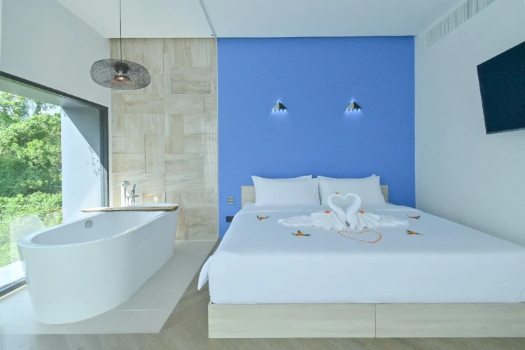 1 Bedroom Deluxe Suite