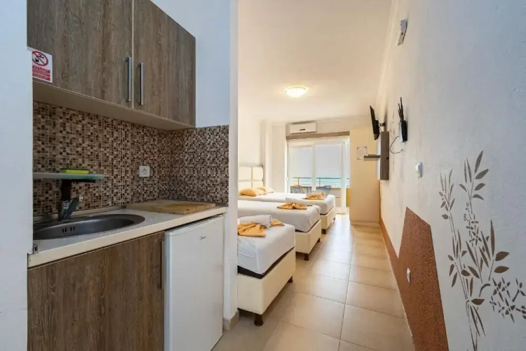 Saray Hotel